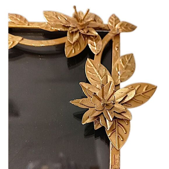 Gold Tone Ornate Floral Photo Frame 5x7 Textured Hollywood Regency Baroque Vtg - Picture 5 of 16